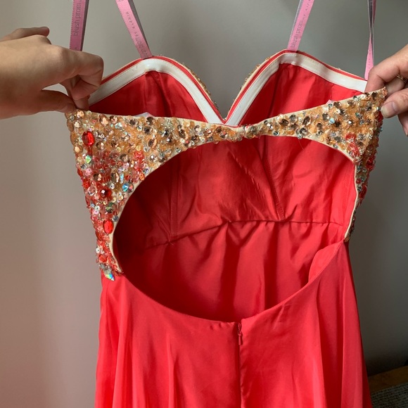 BLUSH prom dress - Picture 5 of 7